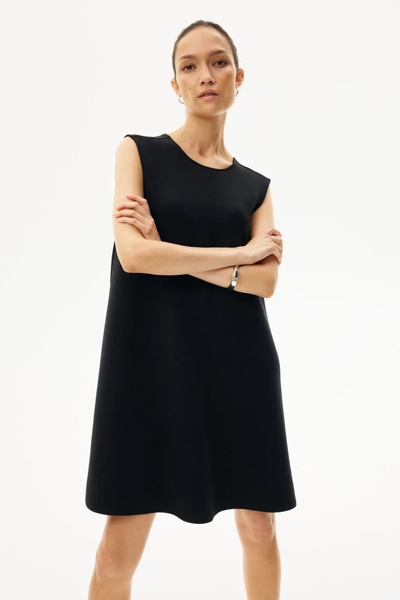 H&M MAMA Scuba dress