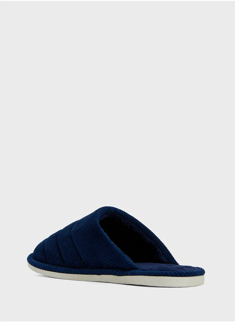 سفنتي فايف Cozy Mule Home Slippers
