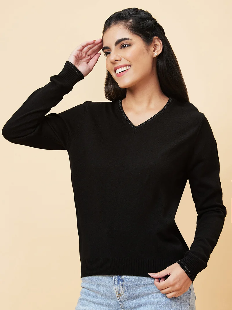 globus Women Shiny V-Neck Ribbed Hem Sweater