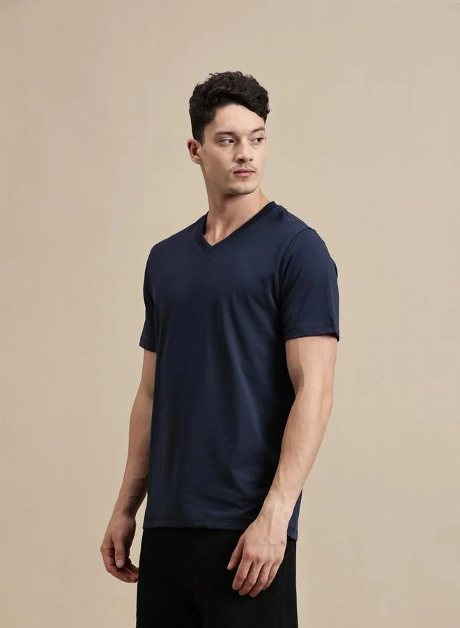 ECOLORE Men Navy Blue V Neck Slim Fit T-Shirt