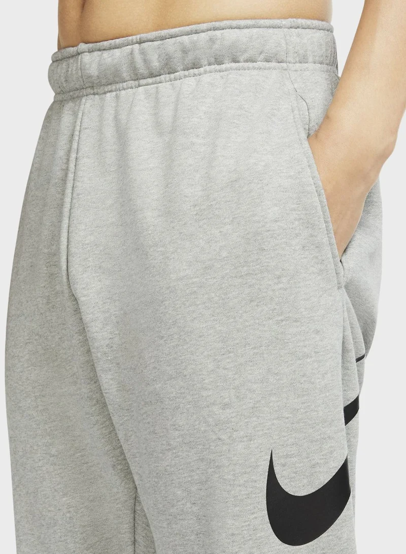 Nike Dri-FIT Swoosh Tapered Sweatpants