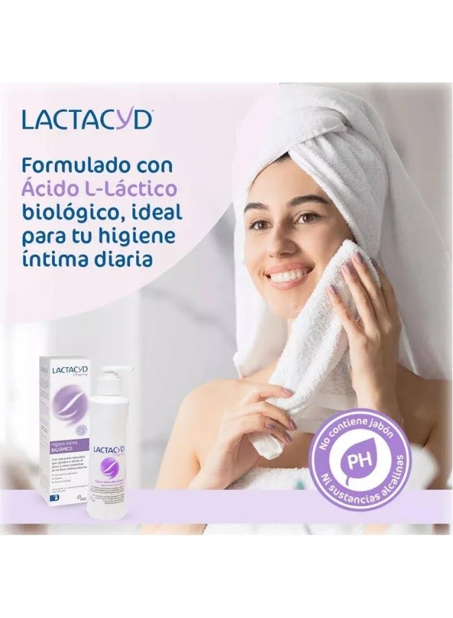 Lactacyd Pharma Soothing Intimate Hygiene Wash 250ml - Image 2