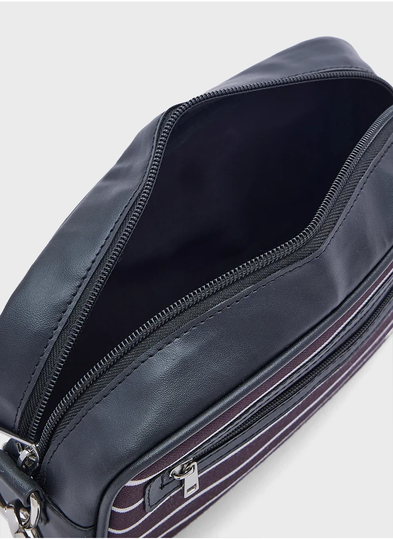 Seventy Five Casual Wash Bag