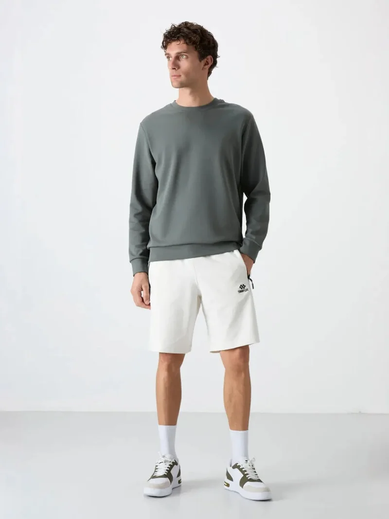 تومي لايف TOMMY Men's Plain Crew Neck Sweatshirt