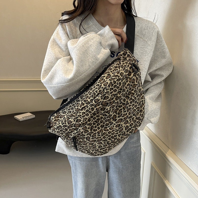 Niche Leopard Print Bag Women'S All-Match Crossbody Bag Casual Shoulder Underarm Chest Bag Dumpling Bag - Image 1