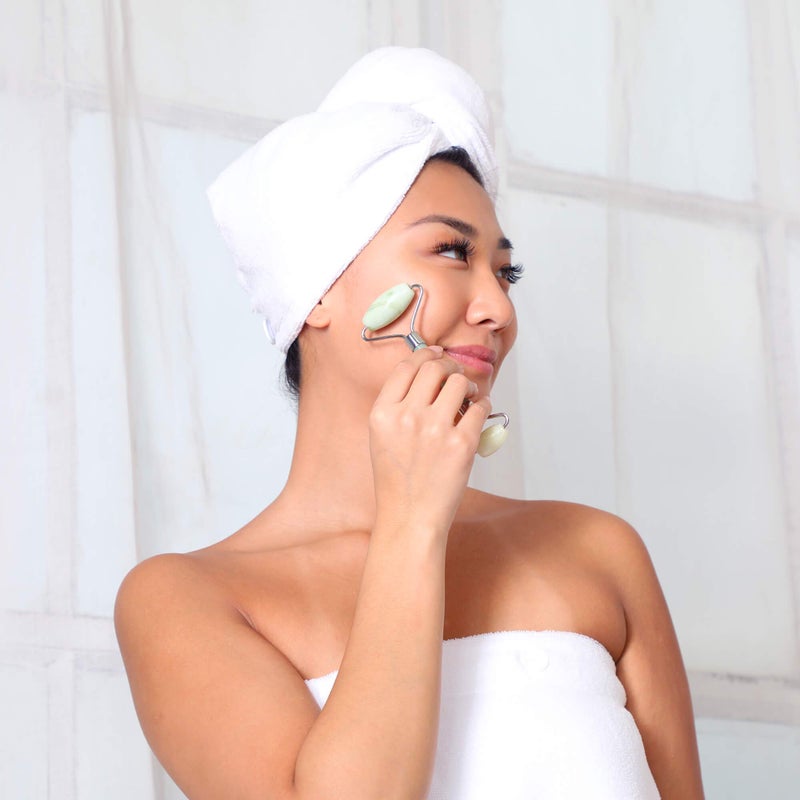 DAILY CONCEPTS Daily Facial Roller, Jade - Image 5