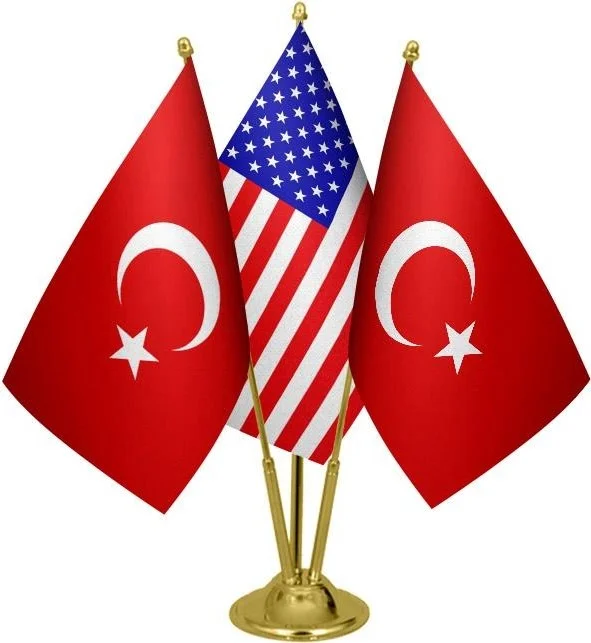 ساترنديزاين Desktop American Flag Turkish Flag Triple Brass Pole Table Flag Set