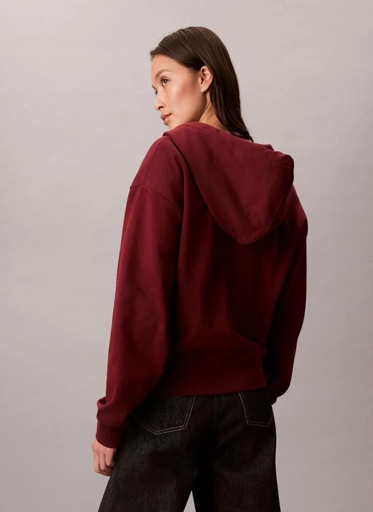 كالفن كلاين جينز هودي بسحاب وشعار