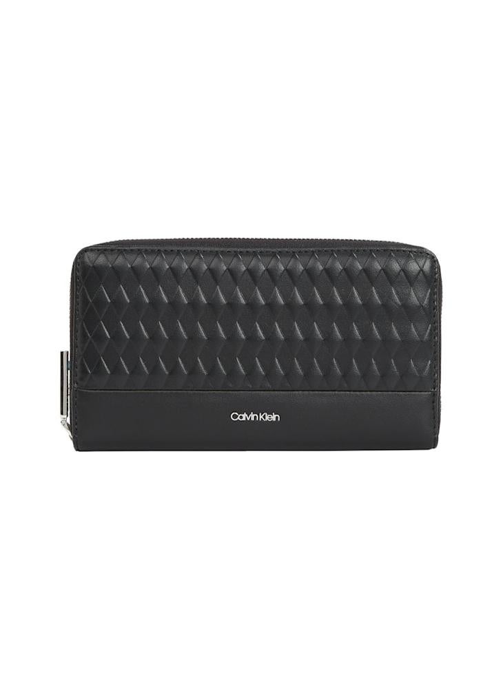 CALVIN KLEIN MINI QUILT LARGE ZIP WALLET  - Image 1
