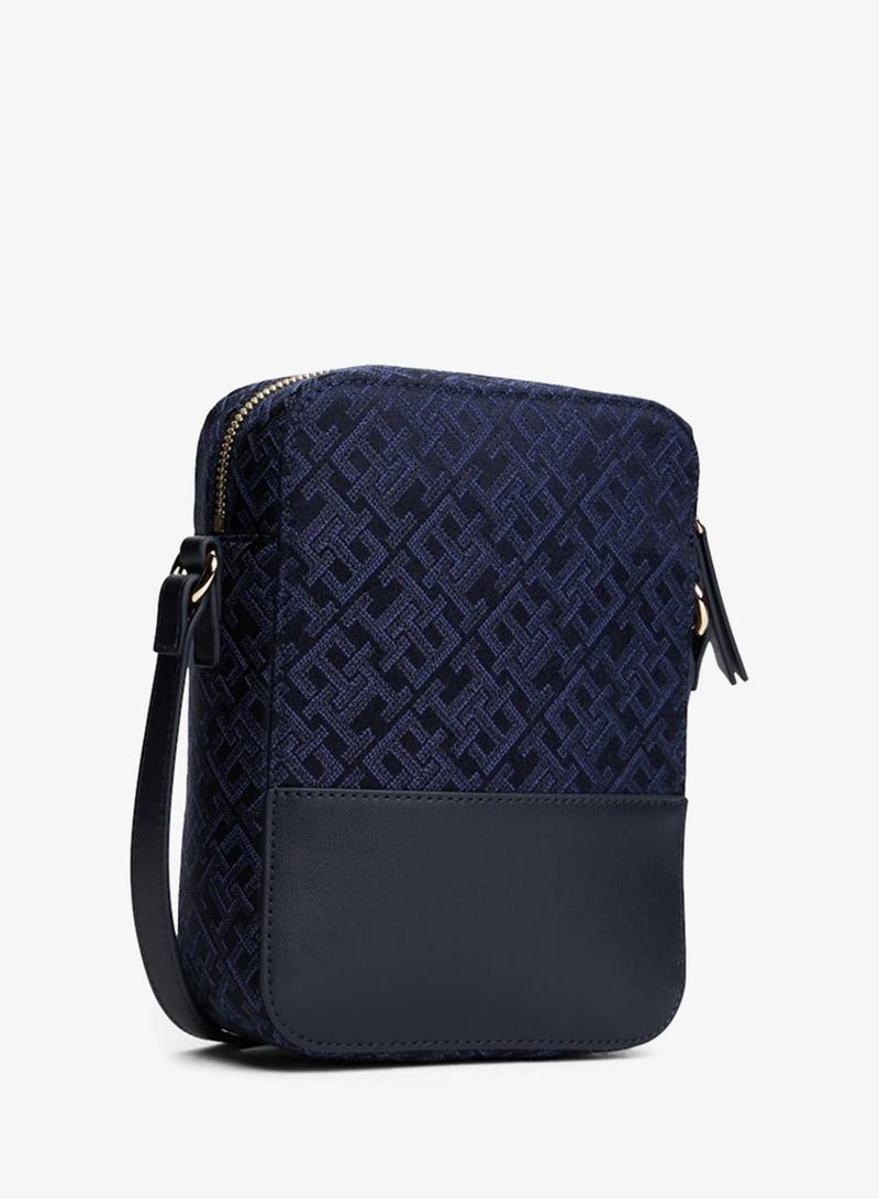 TOMMY HILFIGER Logo Detailed Feminine Crossbody - Image 3