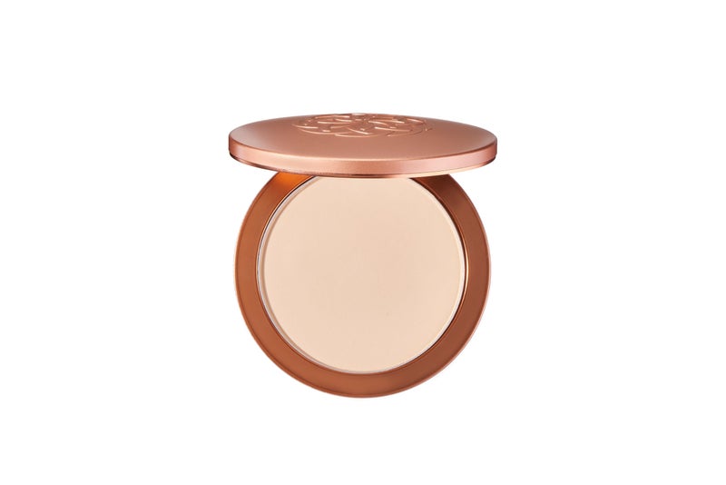 YENSA Super Serum Silk Powder Foundation - Matte Foundation Makeup to Blur and Smooth Pores - Provides a Radiant and More Even Skin Tone for a Natural, Healthy Glow - Fair 3 (0.35 oz)