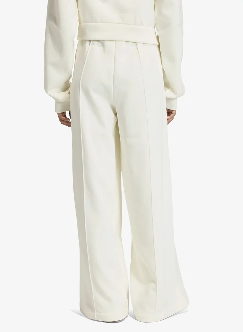 اديداس اوريجينالز أديداس أوريجينالز جوغرز ليبرتي لندن