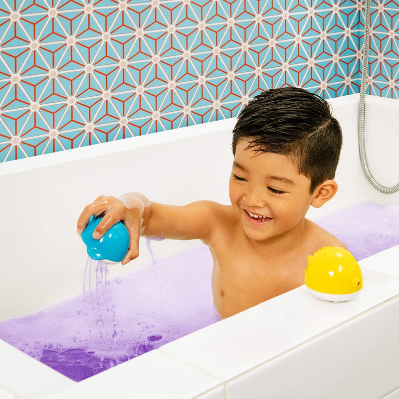 MunchkinÂ® Color Buddiesâ„¢ Moisturizing Bath Water Color Tablets & 2 Toy Dispensers, 20 Tablets - Image 2