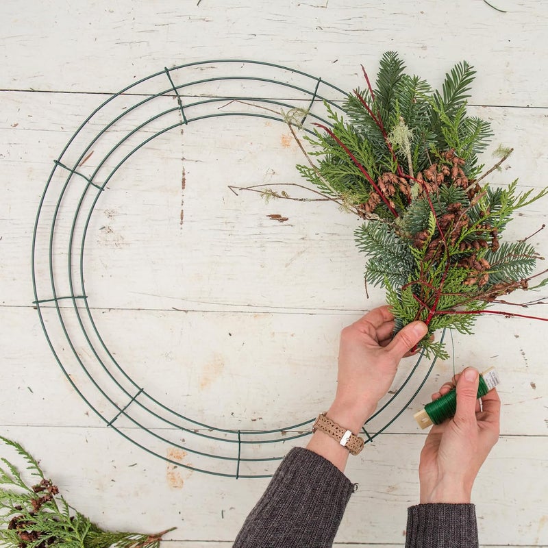 MTB Garden 8 Inch Christmas Green Wire Wreath Frame,5 Pack Metal Front Door Wreath Round Form Iron Ring for Christmas, New Year Decors, Crafts, DIY, Holidays, Events - Image 3