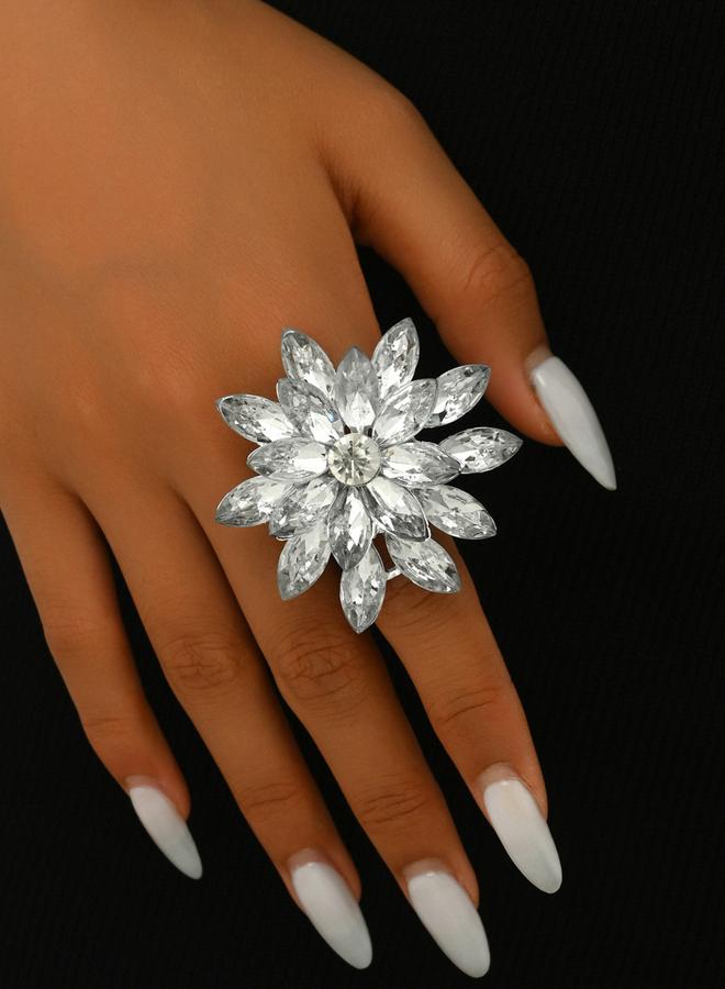 Take Two Silver Flower Statement Ring - Image 1