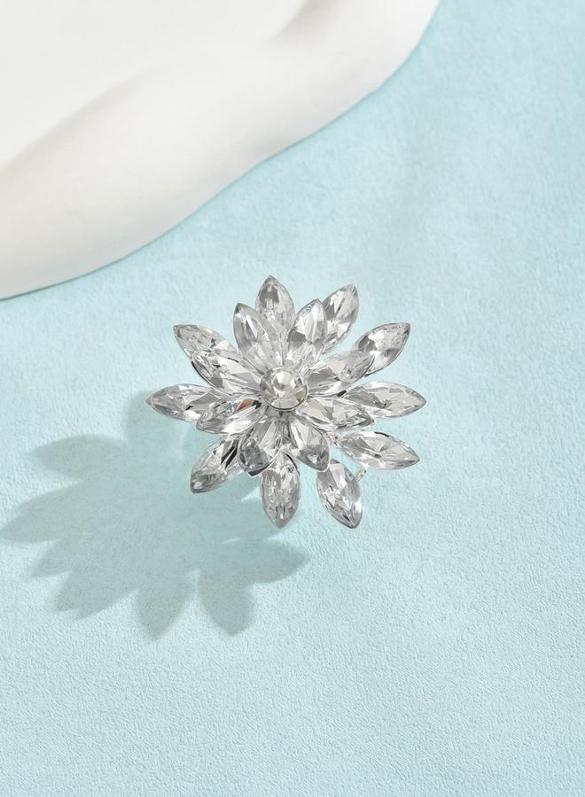 Take Two Silver Flower Statement Ring - Image 5