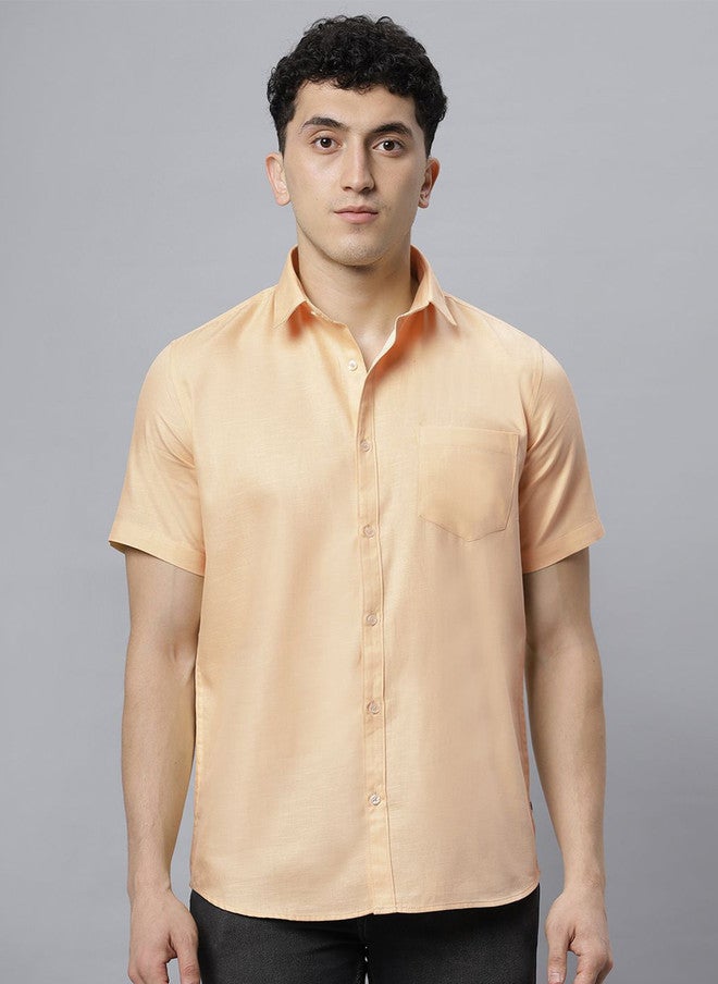 Hence Men Spread Collar Solid Cotton Slim Fit Casual Shirt - Image 1