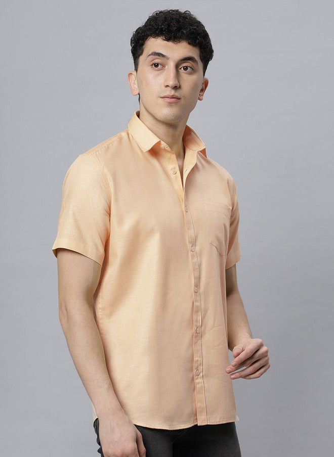 Hence Men Spread Collar Solid Cotton Slim Fit Casual Shirt - Image 3