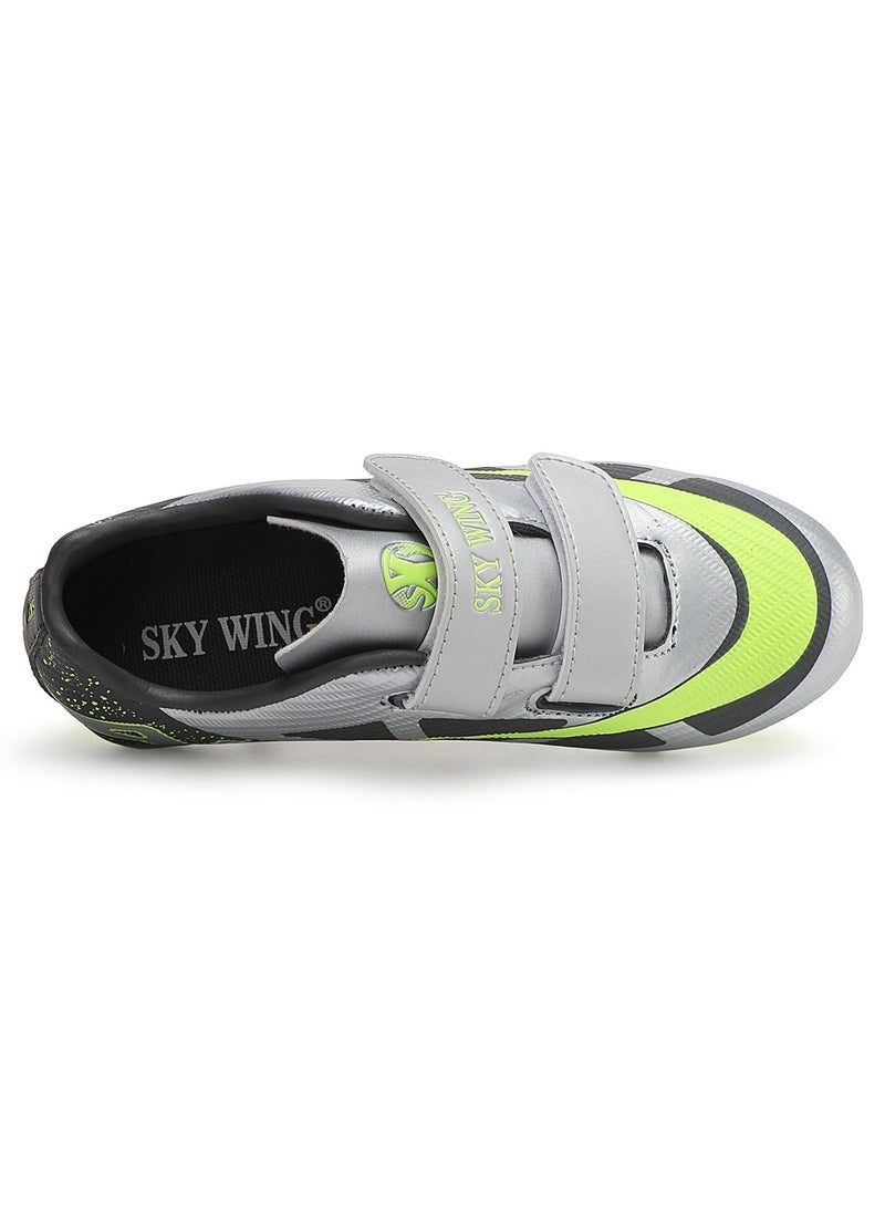جناح السماء حذاء كرة قدم SKY WING للأولاد والبنات بنعل FG مزود بخطاف وحلقة حذاء كرة قدم للجنسين للأطفال للاستخدام الداخلي والخارجي مناسب للأطفال الصغار والكبار  - Image 5