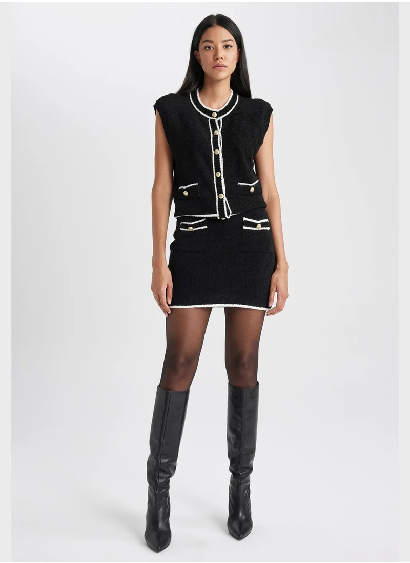 DeFacto Fitted Pocked Detail Mini Skirt