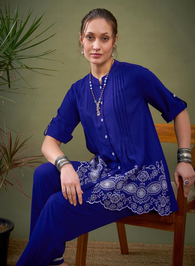 SASSAFRAS Embroidered Hem Shirt with Roll Up Sleeves & Pants Co-Ord by Styli - Image 2