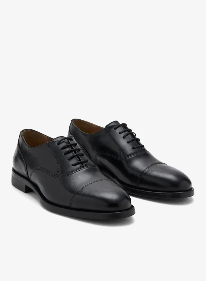 مانجو مان حذاء جلدي على طراز أكسفورد