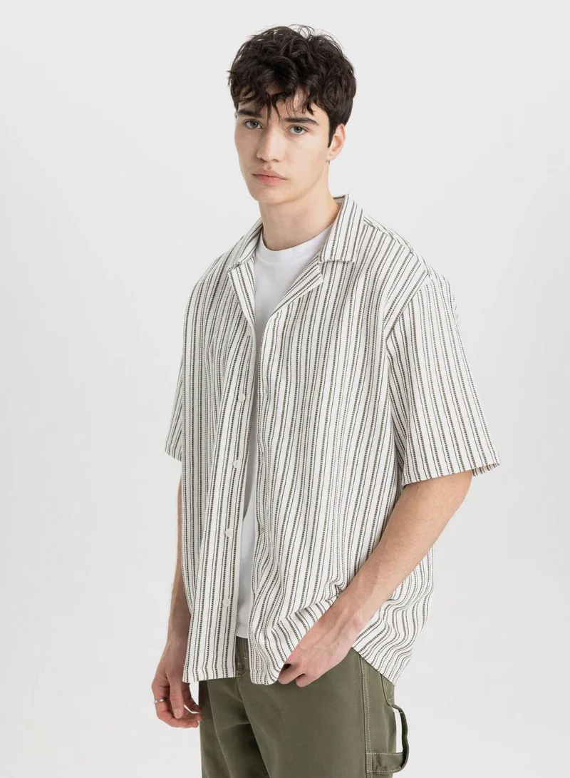 DeFacto  Relax Fit Striped Short Sleeve Shirt for Men | Best Price UAE