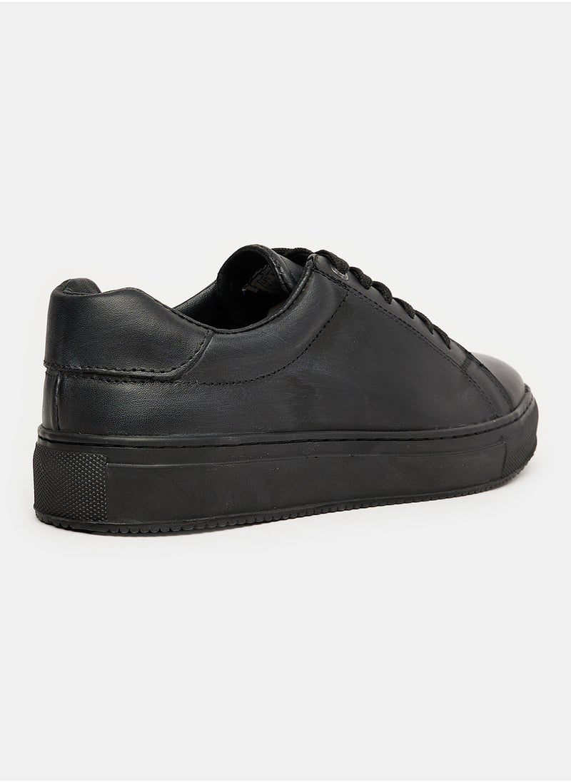 ZELDA Low Top Sneakers  - Image 2