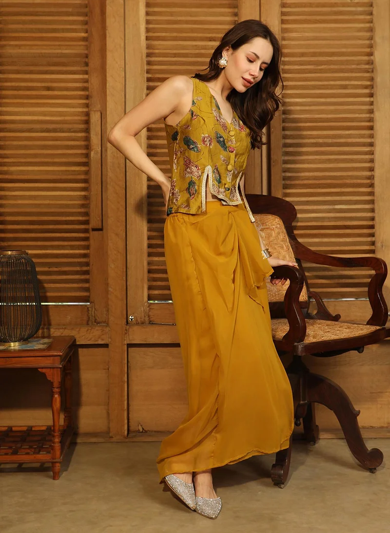  قصة Women's Mustard Yellow Ethereal Blossom Co-Ord Set