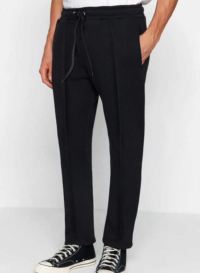 trendyol Black Regular Cut Textured Stitch Detailed Sweatpants - Image 1