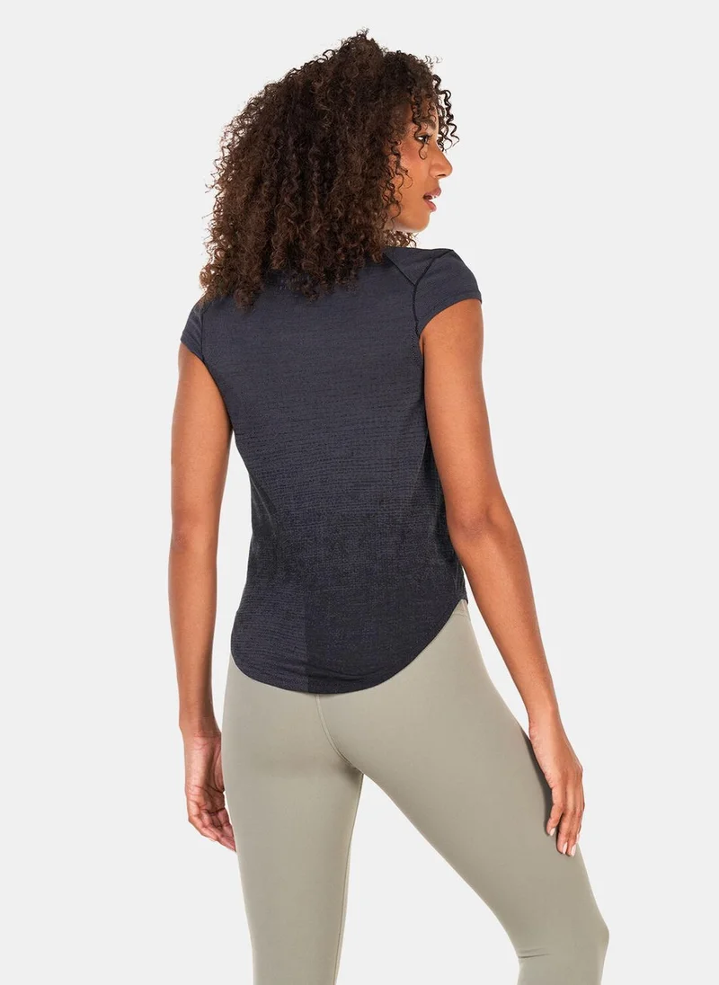 Nike Women's Dri-FIT Run Division Running Top