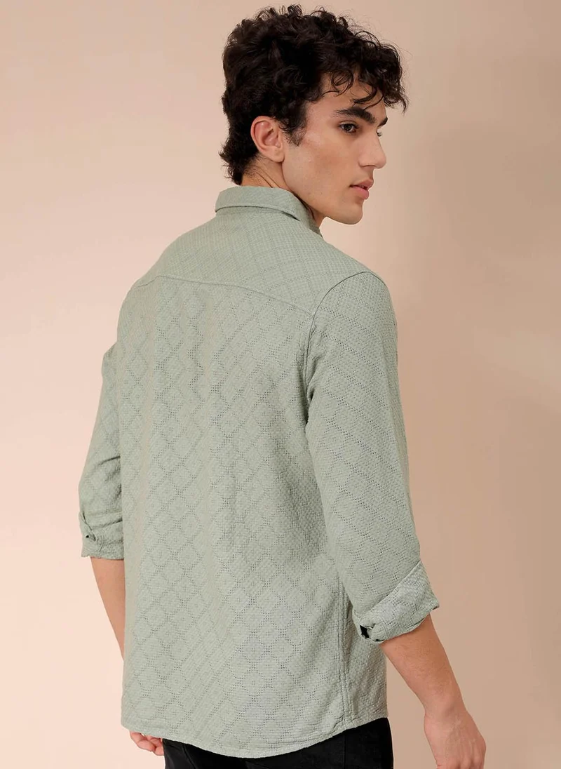 ذا انديان كراج كو Men Regular Fit Textured Solid Full Sleeves Cutaway Collar Resort Wear Shirt