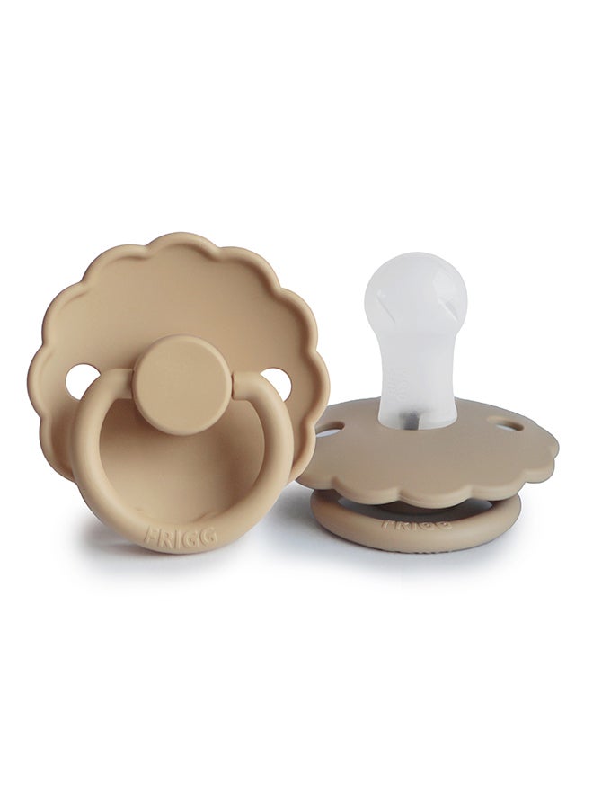 FRIGG Daisy Latex Baby Pacifier 6-18M 1-Pack Croissant - Size 2 - Image 2