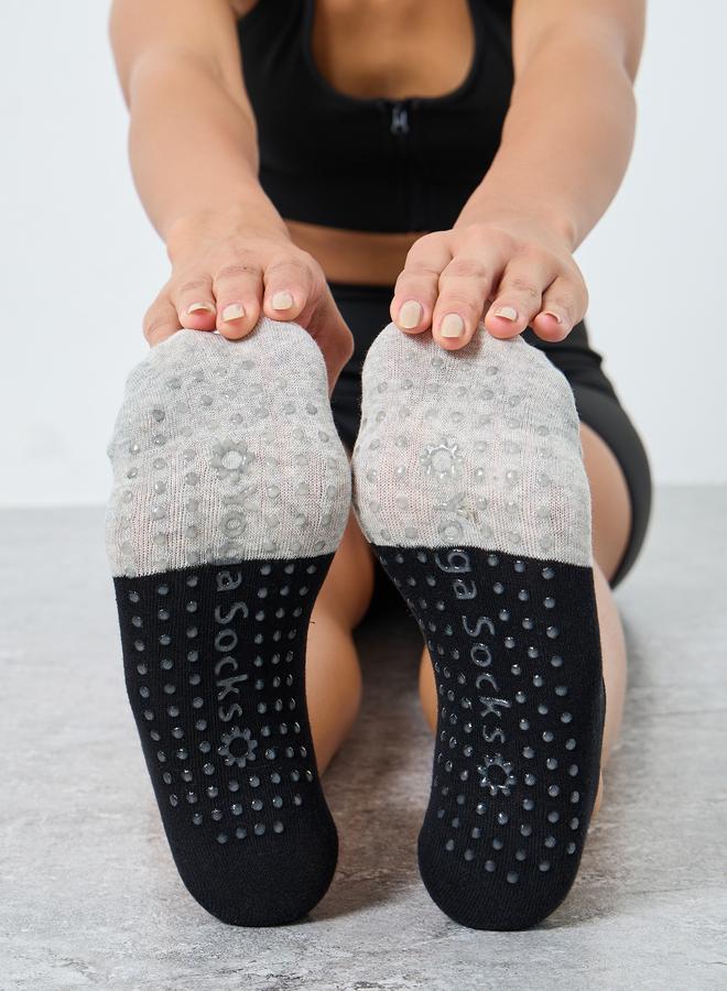 Styli Active Whiskers Cross Straps Silicon Pad Base Action No Show Socks - Image 3