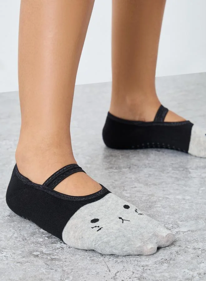 Styli Active Whiskers Cross Straps Silicon Pad Base Action No Show Socks