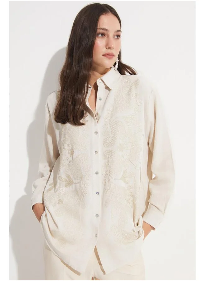 JUNE June Women Exclusive Oversize/Loose Fit Linen Blend Embroidered Detail Shirt Stone