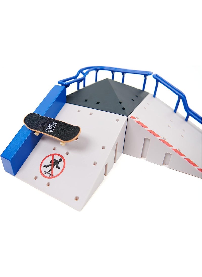 Tech Deck TECH DECK، Pyramid Point، X-Connect Park Creator، مجموعة منحدر قابلة للتخصيص والبناء مع لوحة أصابع حصرية، لعبة للأطفال للأولاد والبنات من سن 6 سنوات فما فوق  - Image 2
