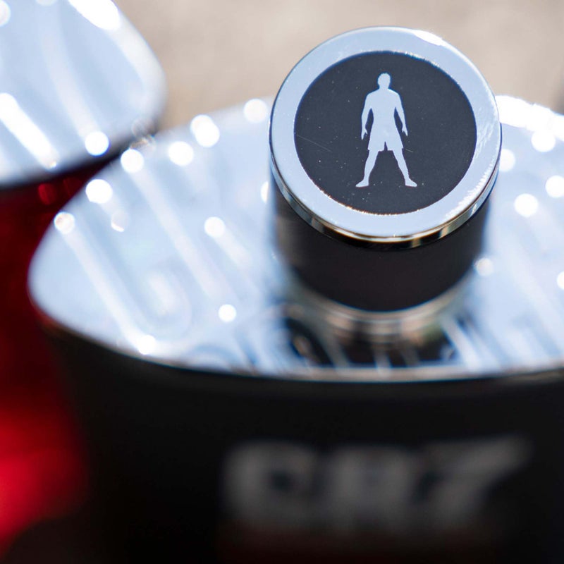 Cristiano Ronaldo CR7 Game On - Aromatic Fragrance For Men - Woody And Alluring Scent - Tropical And Dense Essence - A Dark And Sophisticated Aesthetic - Bold And Long Wearing - 1.7 Oz EDT Spray - Image 4