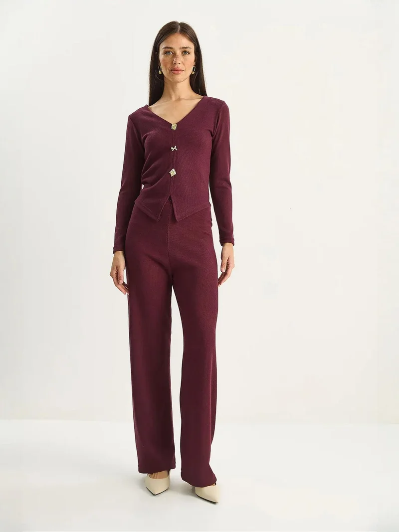 Bianco Lucci LUCCI V-Neck Knitted Wide Leg Two-Piece Set