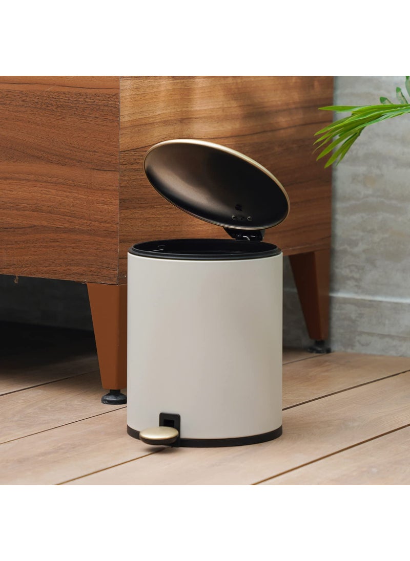 PURE HOME + LIVING Pure Home and Living White Iron Pedal Circular Waste Bin with Lid Small  - Image 2