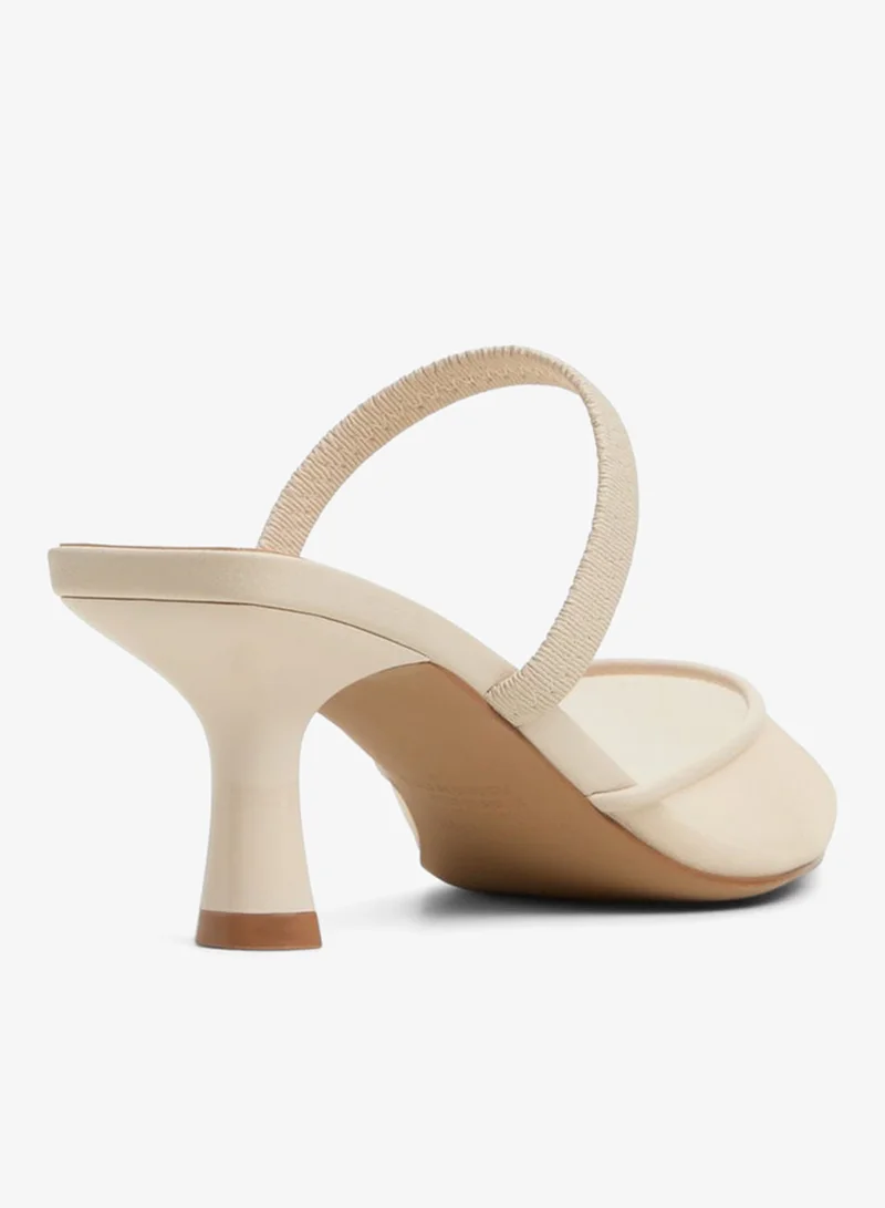 كول ات سبرنج حذاء بكعب رفيع من زيزدان