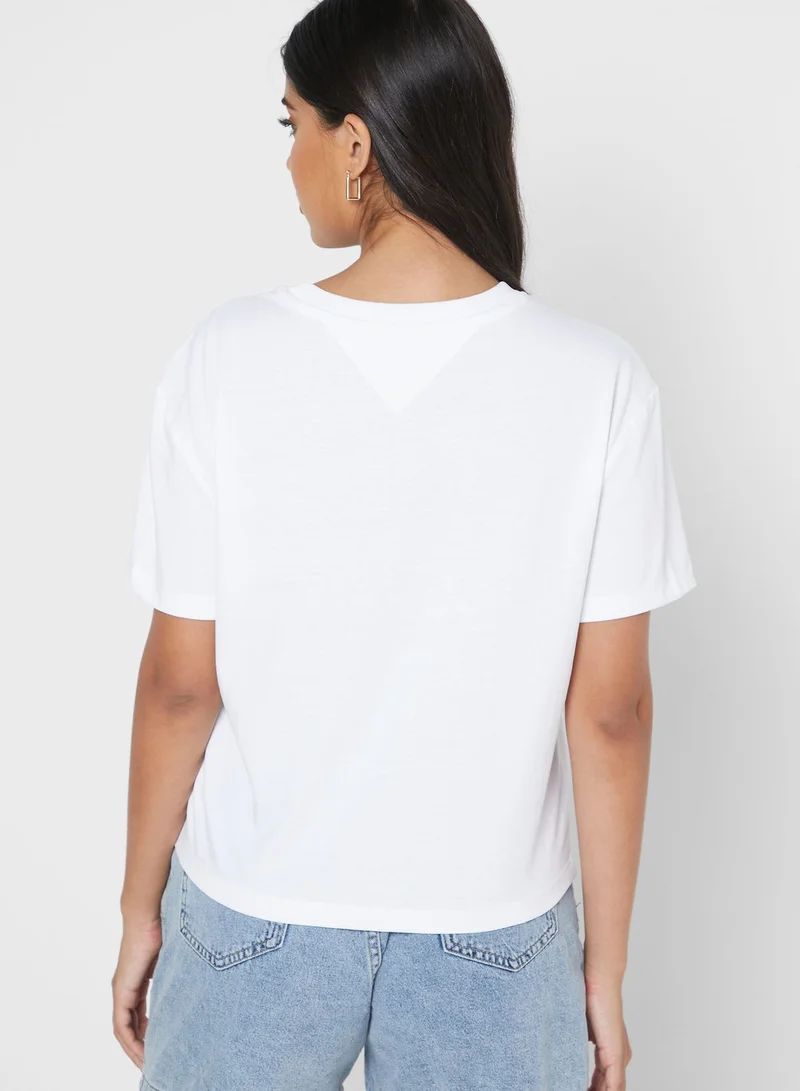 TOMMY JEANS Logo T-Shirt