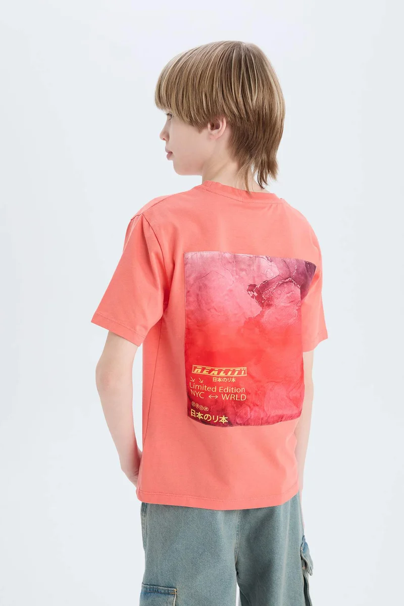 ديفاكتو Regular Fit Short Sleeve T-Shirt