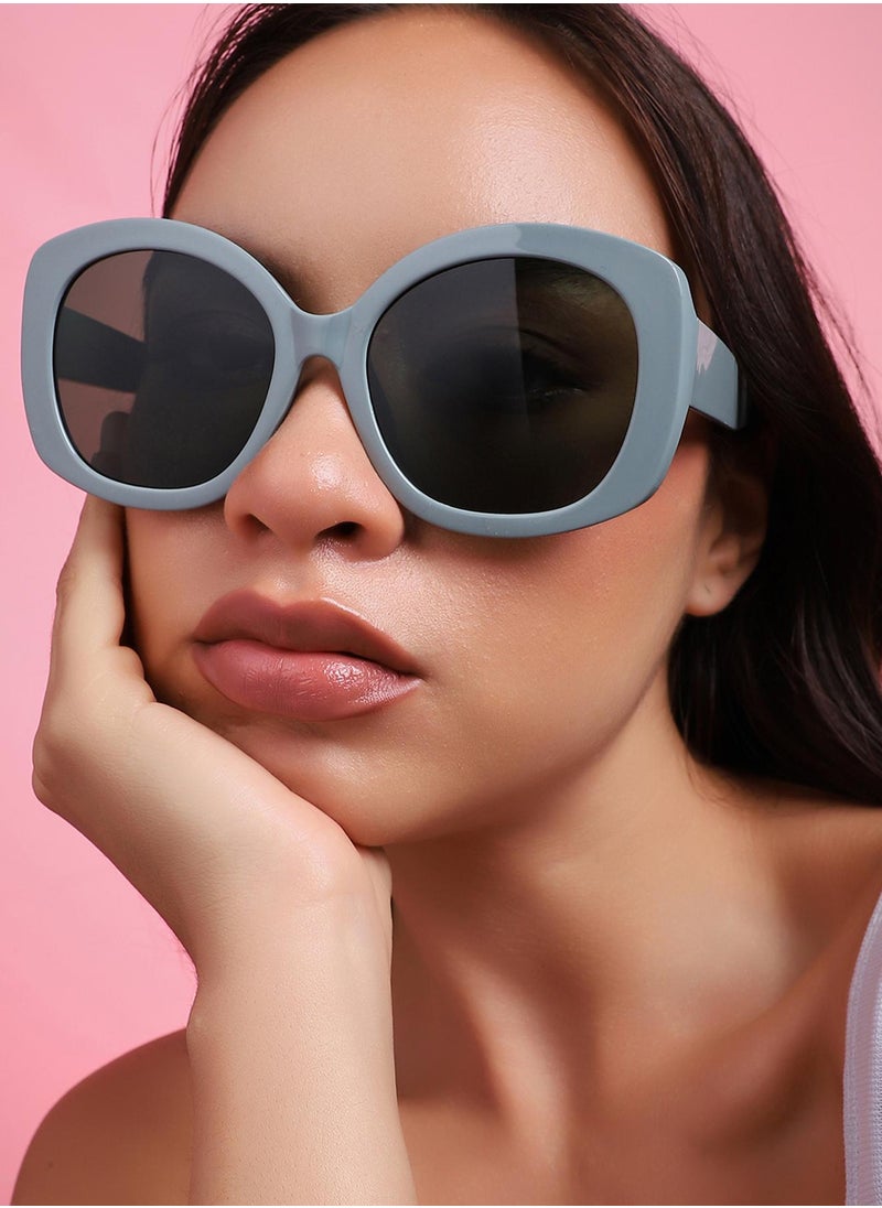 Haute Sauce Green Frame Retro Sunglass  - Image 5