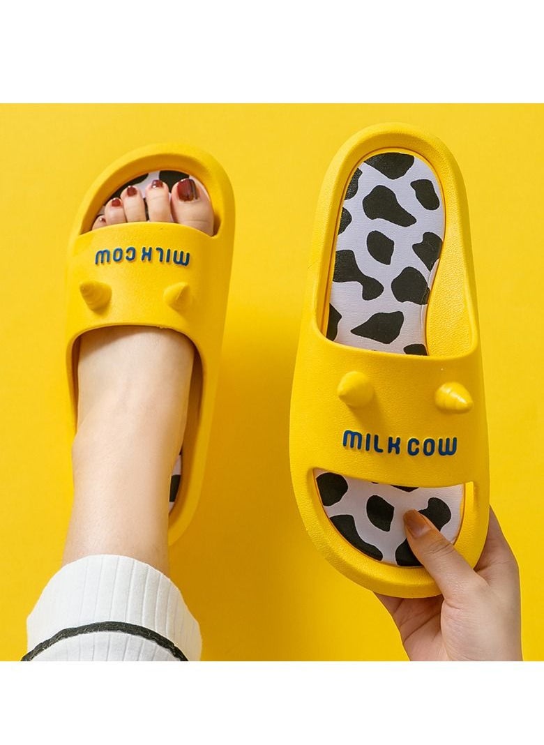 Generic - Bathroom Non Slip Cartoon Slippers - Image 1