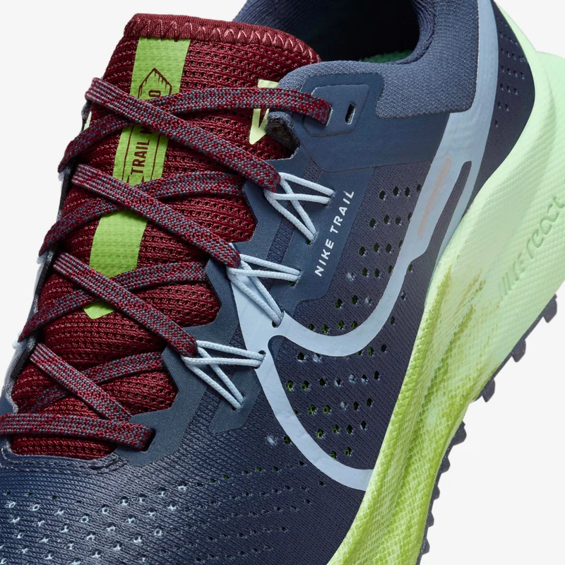 Nike Women's Pegasus Trail 4 Trail-running Shoe