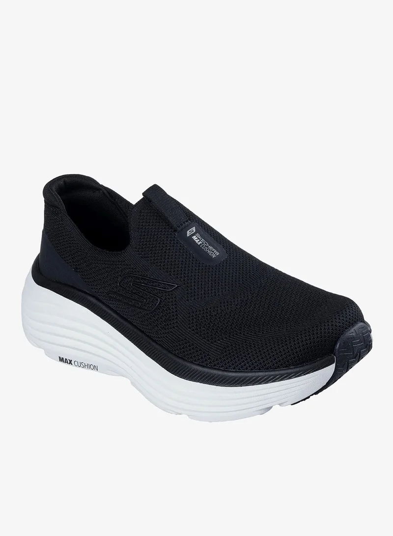 SKECHERS Max Cushioning Endeavour