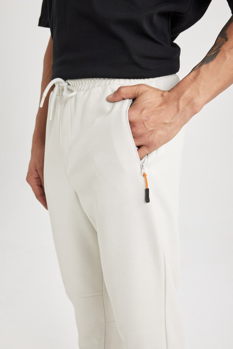 ديفاكتو بنطلون سويت بانتس قصة عادية بجيب بسوسته - Image 4