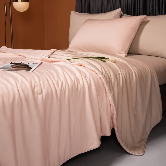 COOLING BLANKETS FOR HOT SLEEPERS COOL LIKE ICE CREAM LIGHTWEIGHT BLANKET FOR SUMMER WITH DOUBLE SIDE COLD COOLING COMFORTER QUILT FABRIC FOR BED QUEEN SIZE 79 X 91 PINK BEIGE