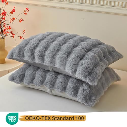 LIFEREVO Pack of 2 Fluffy Faux Rabbit Fur Pillowcases, Elegant Cute Plush Shaggy Bubble Bed Pillow Cases Standard Size Zipper Closure, Home Decorative Furry Fuzzy Long Pillow Shams 20x26, Light Grey - Image 3